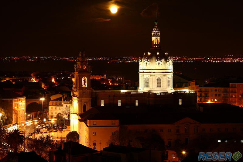 Lissabon på kvällen