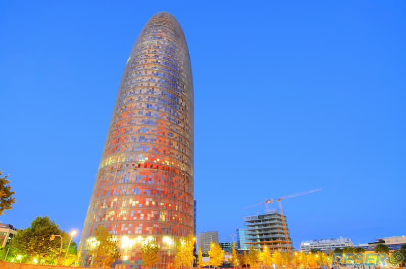 Agbar-tornet (Torre Agbar)