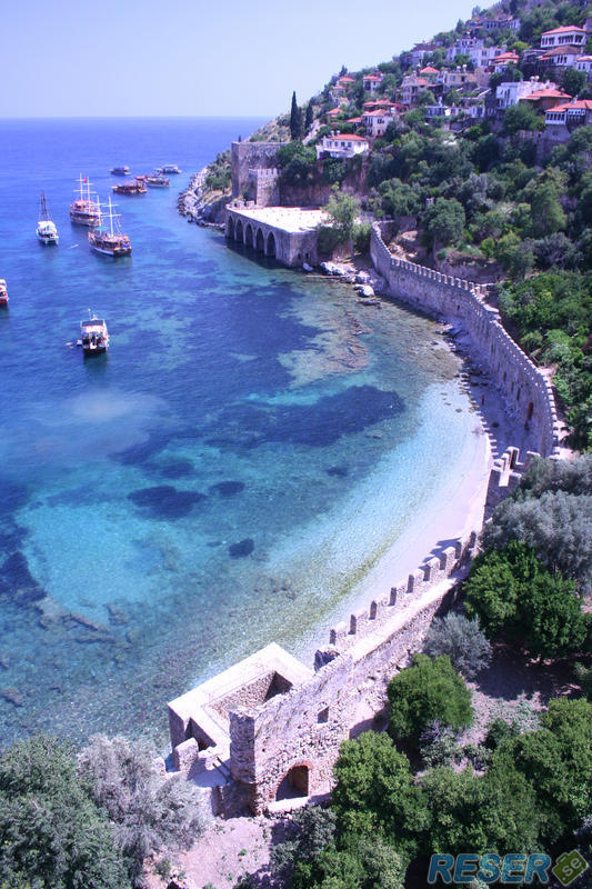 Alanya kusten vid hamnen