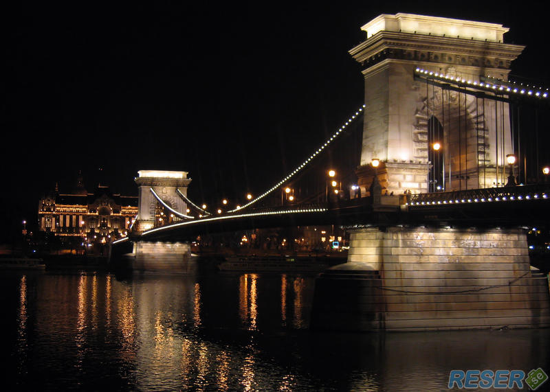 Széchényiska Kedjebron i Budapest