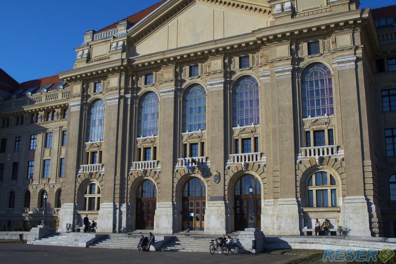 Universitetet för Nationalekonomi